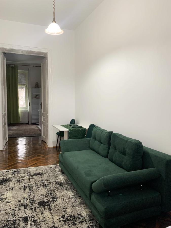 Diana'S Apartment Arad Exteriör bild